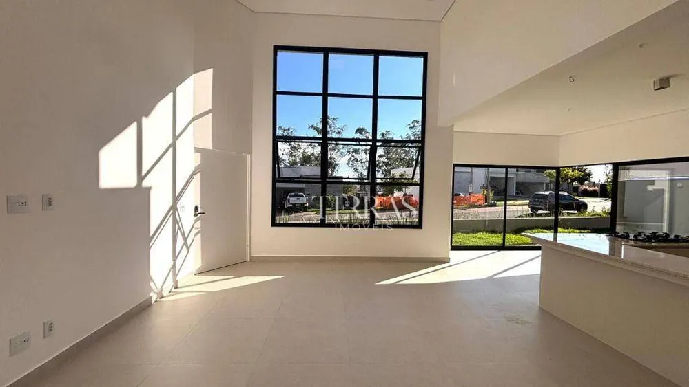 Casa, 3 quartos, 172 m² - Foto 1