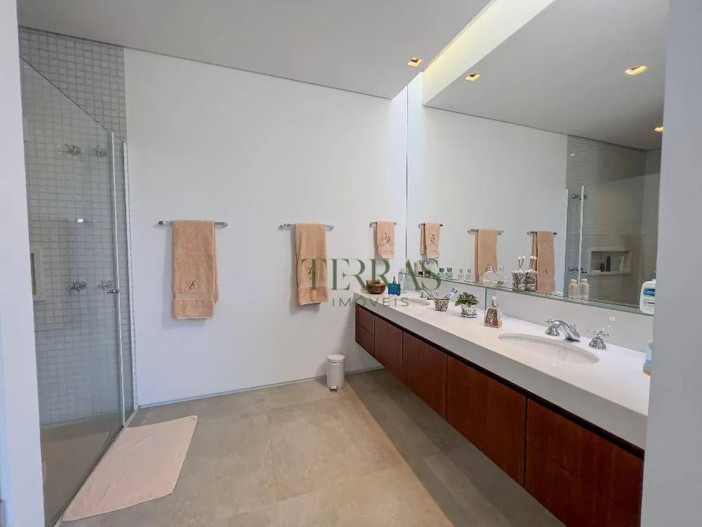 Casa de Condomínio, 5 quartos - Foto 1