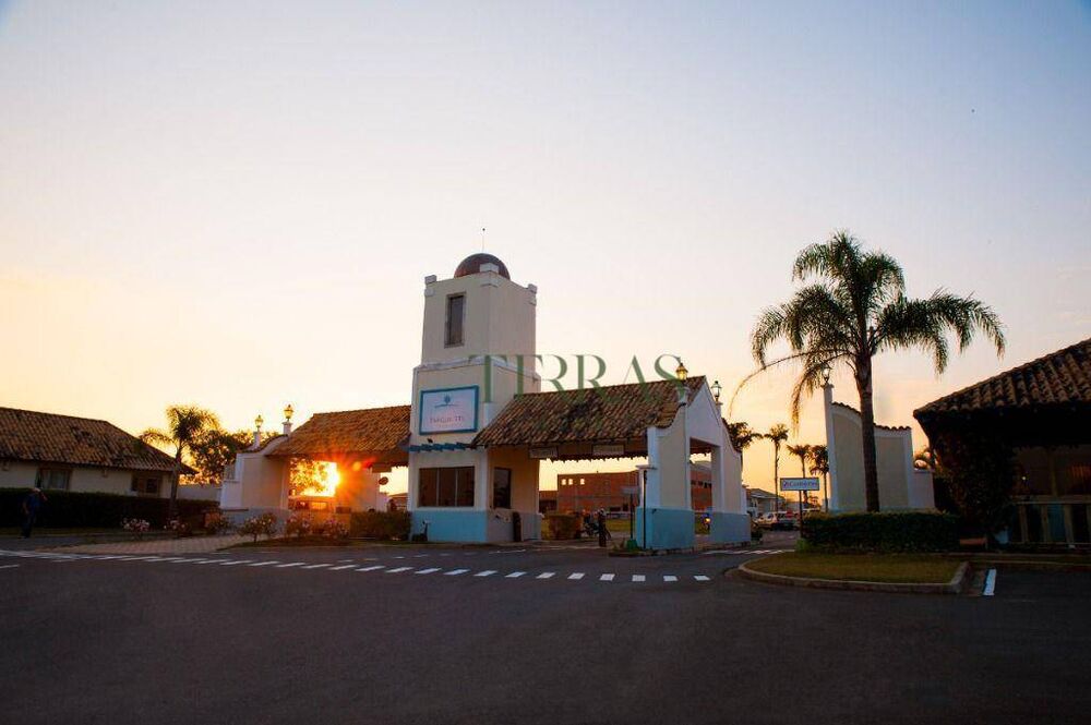 Loteamento e Condomínio, 950 m² - Foto 2