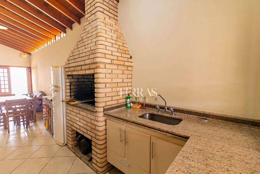 Casa, 4 quartos, 300 m² - Foto 11