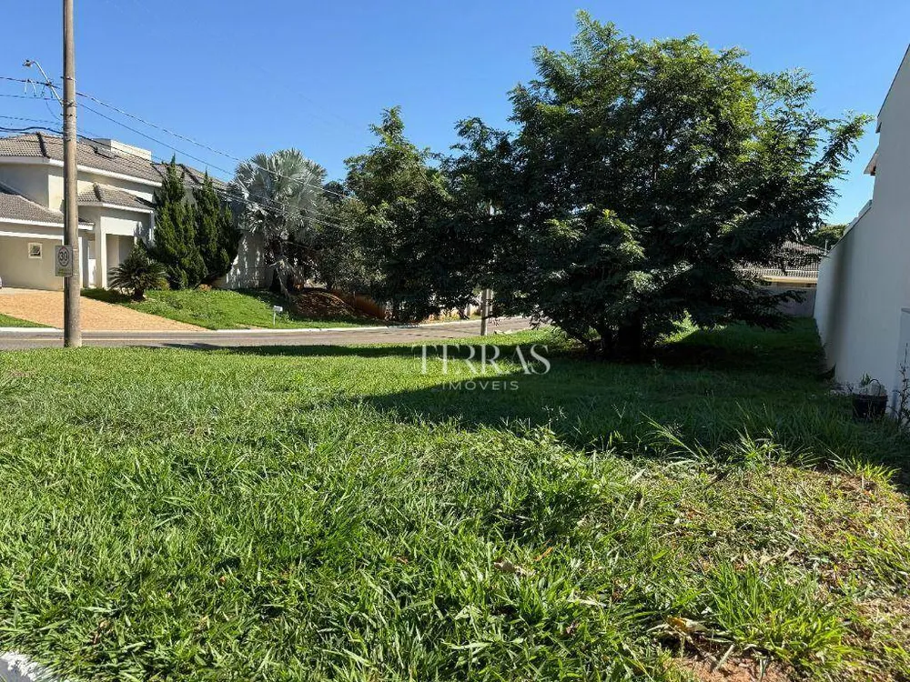 Loteamento e Condomínio, 627 m² - Foto 1