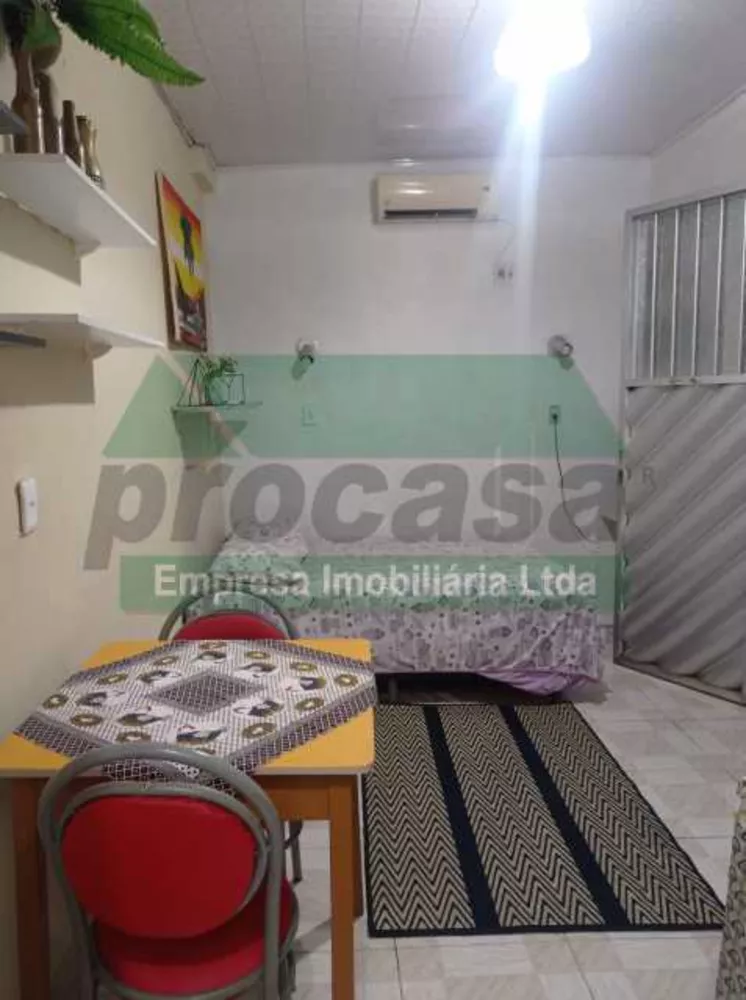 Apartamento para alugar com 1 quarto, 45m² - Foto 2