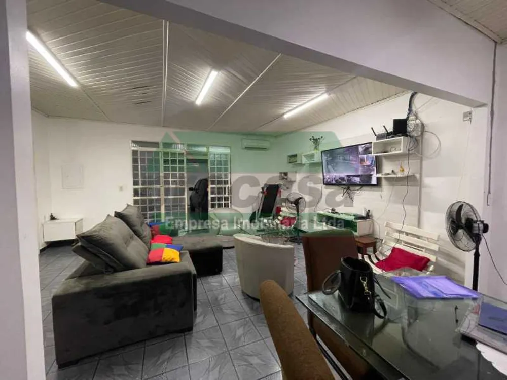 Casa, 3 quartos, 250 m² - Foto 2