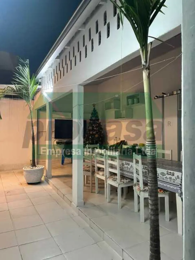Casa, 3 quartos, 250 m² - Foto 1