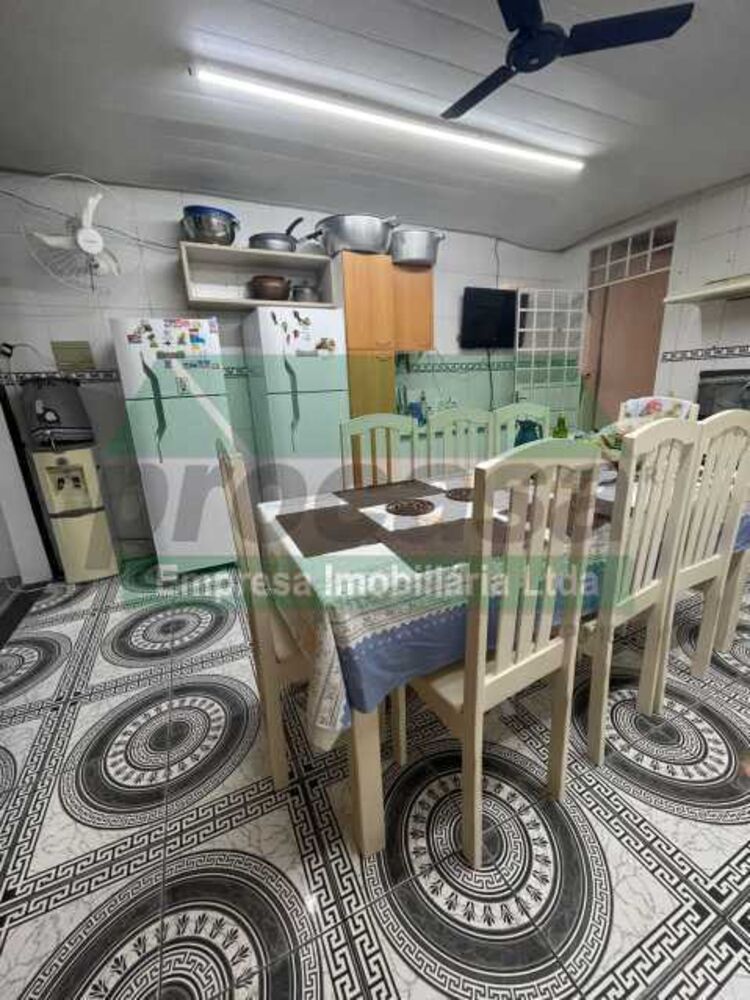 Casa, 3 quartos, 250 m² - Foto 2