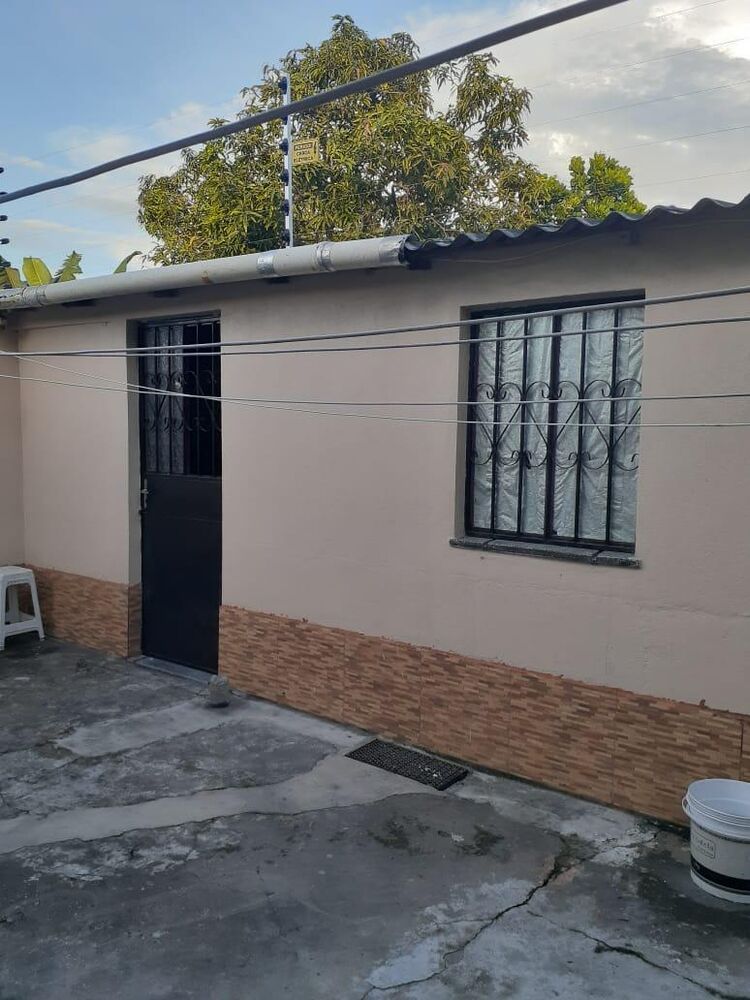 Casa, 5 quartos, 300 m² - Foto 1