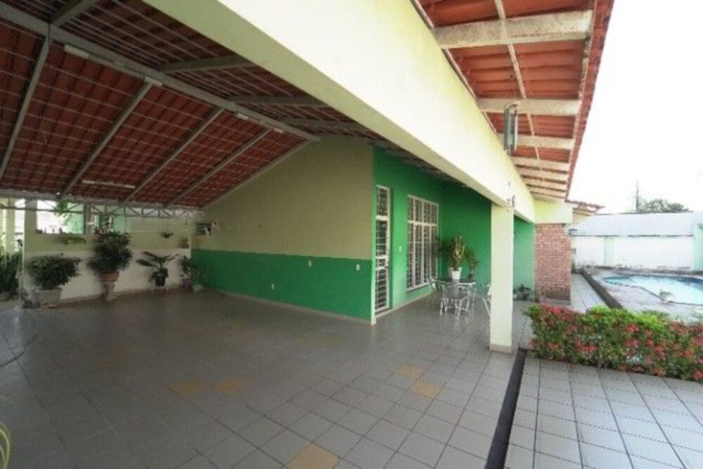 Casa de Condomínio à venda com 4 quartos, 500m² - Foto 1