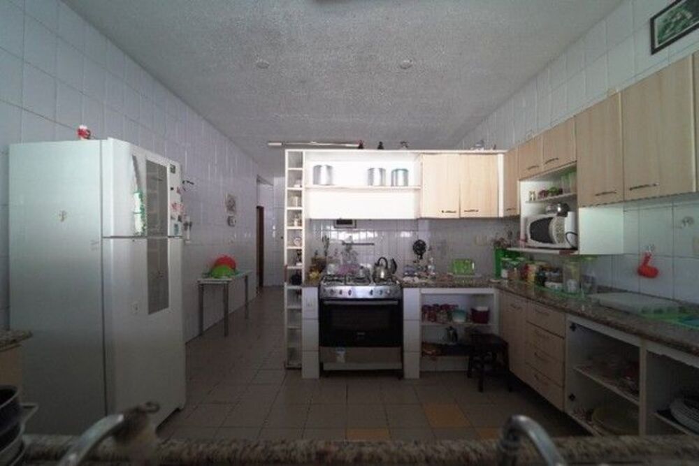 Casa de Condomínio à venda com 4 quartos, 500m² - Foto 6