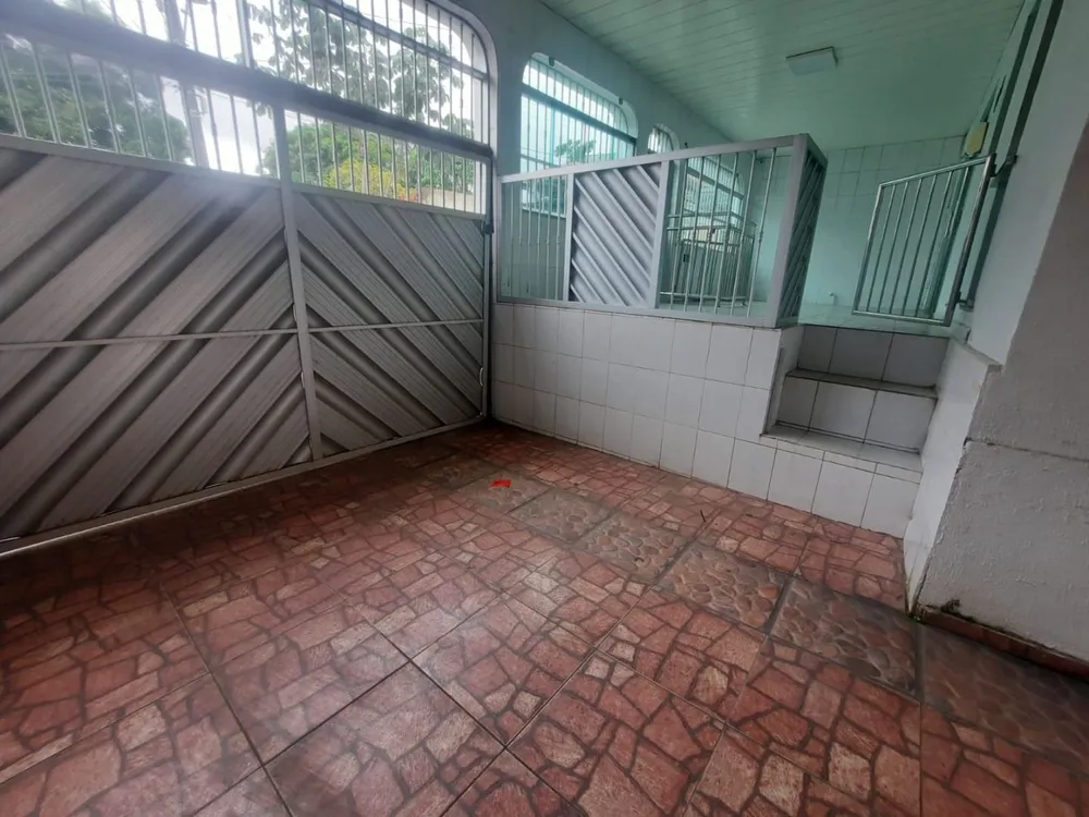 Casa, 3 quartos, 180 m² - Foto 2