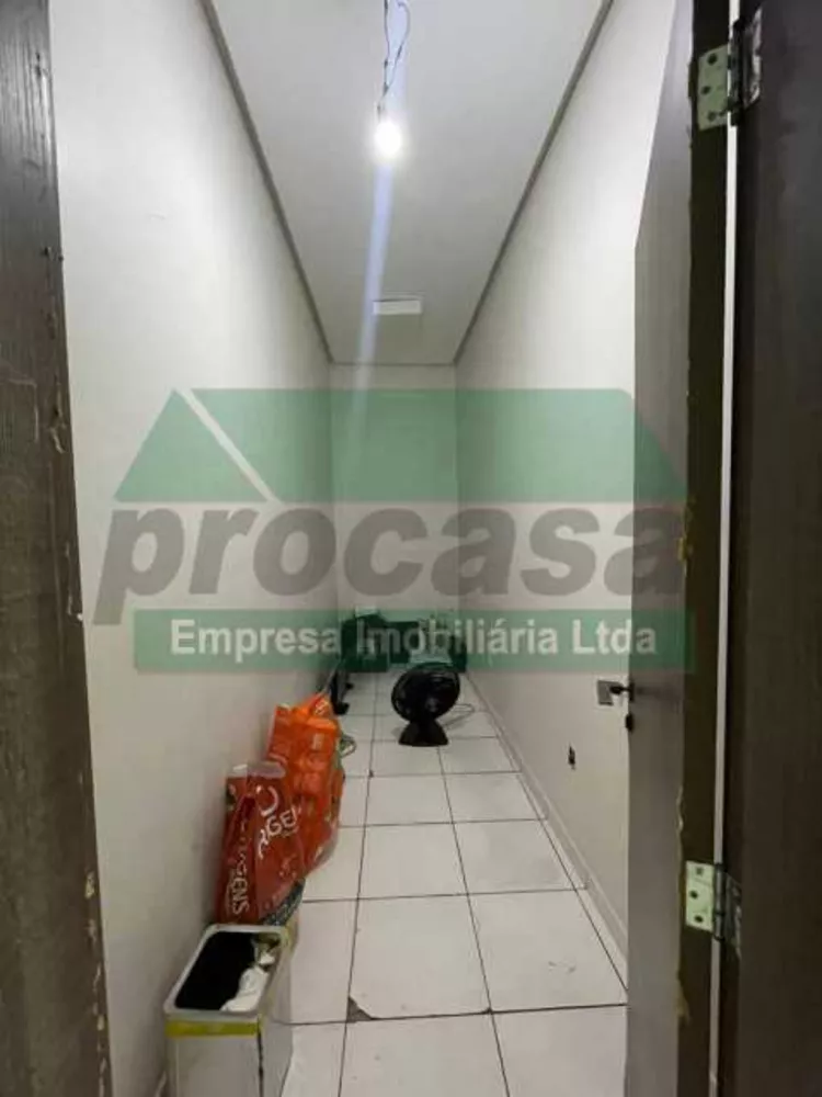 Depósito-Galpão, 300 m² - Foto 13