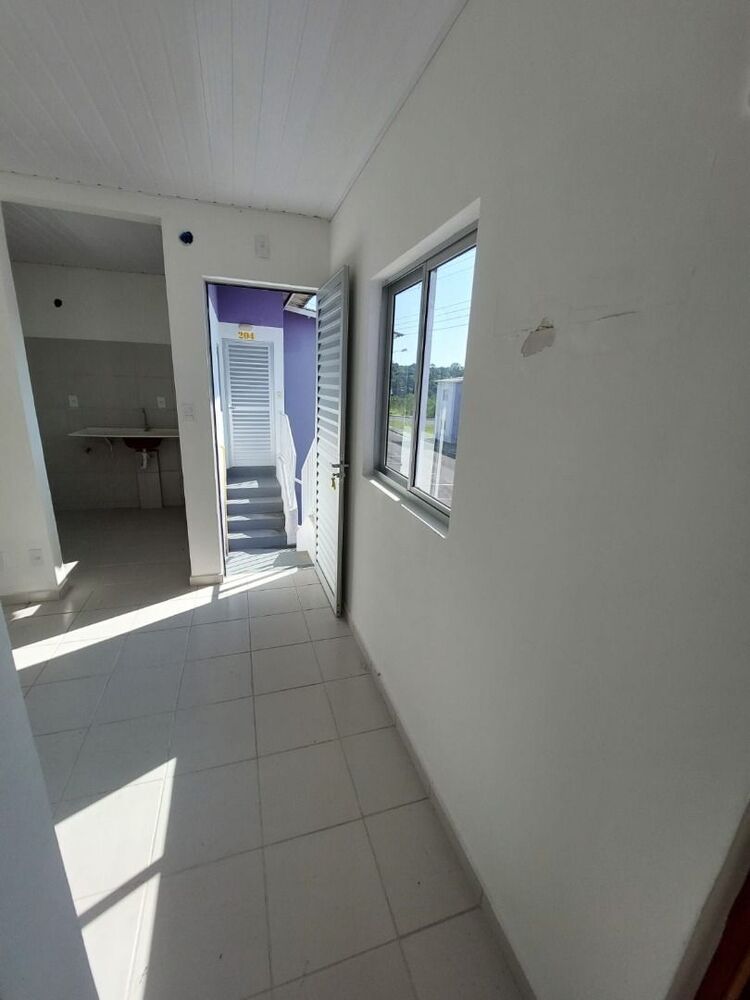 Apartamento à venda com 2 quartos, 41m² - Foto 2