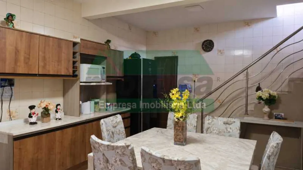 Casa, 2 quartos, 200 m² - Foto 4