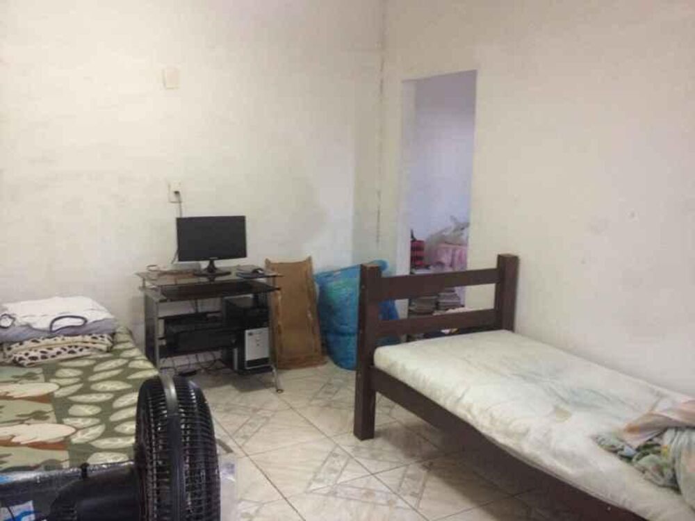 Casa à venda com 3 quartos, 100m² - Foto 2
