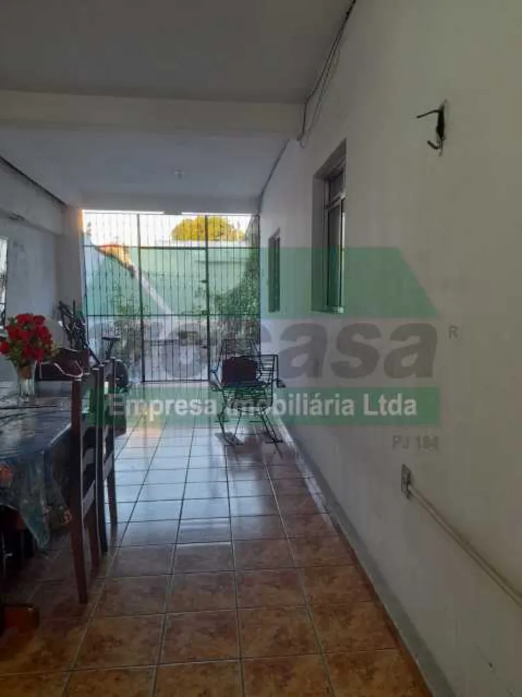 Casa, 4 quartos, 360 m² - Foto 1