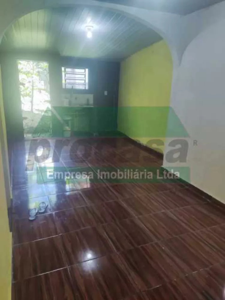 Casa à venda com 3 quartos, 53m² - Foto 3