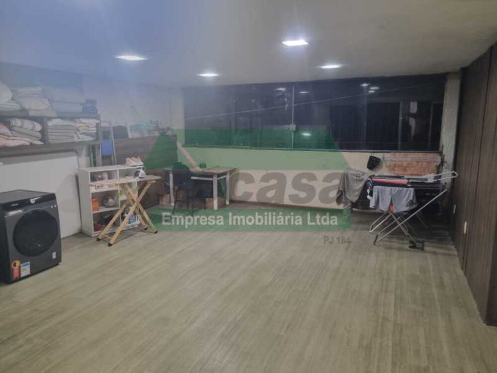 Casa, 5 quartos, 330 m² - Foto 2