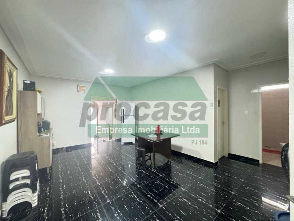 Casa Comercial à venda e aluguel com 3 quartos, 148m² - Foto 3