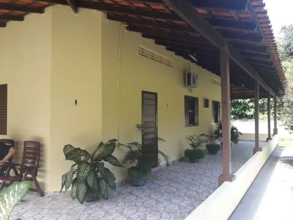 Chácara, 4 quartos, 10000 m² - Foto 1