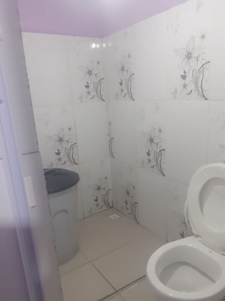 Casa à venda com 2 quartos, 80m² - Foto 12