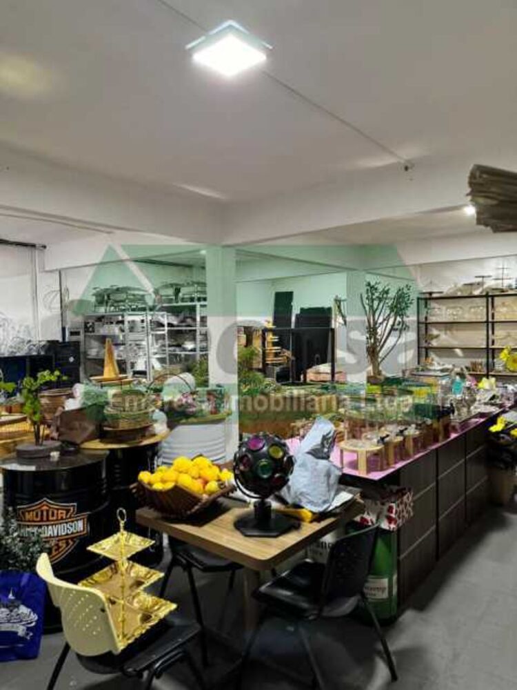 Loja-Salão, 200 m² - Foto 3