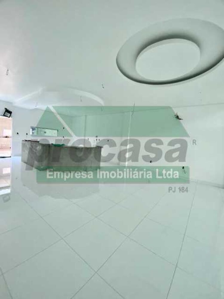 Casa à venda com 5 quartos, 304m² - Foto 4