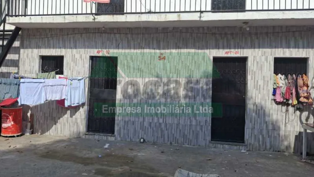Casa, 14 quartos, 205 m² - Foto 2