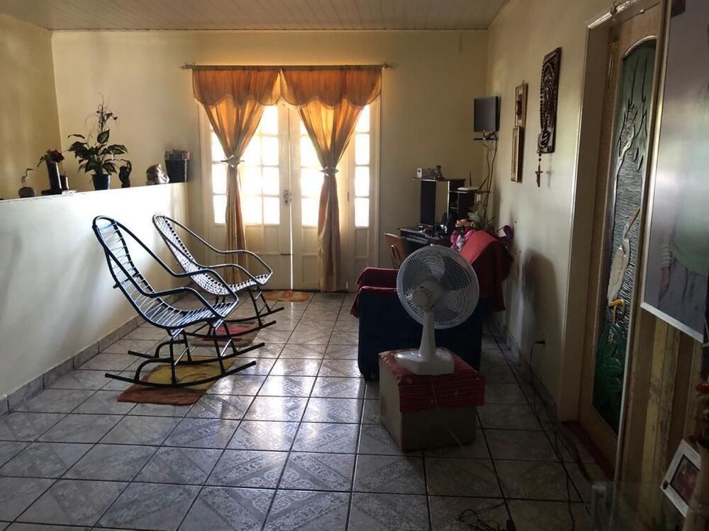 Casa à venda com 3 quartos, 308m² - Foto 3
