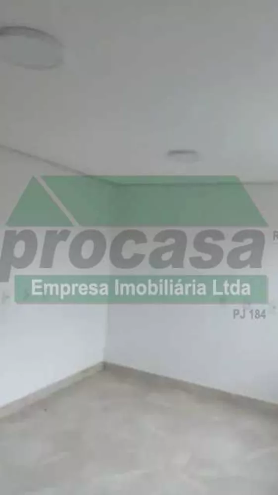 Prédio Inteiro para alugar com 5 quartos, 300m² - Foto 2