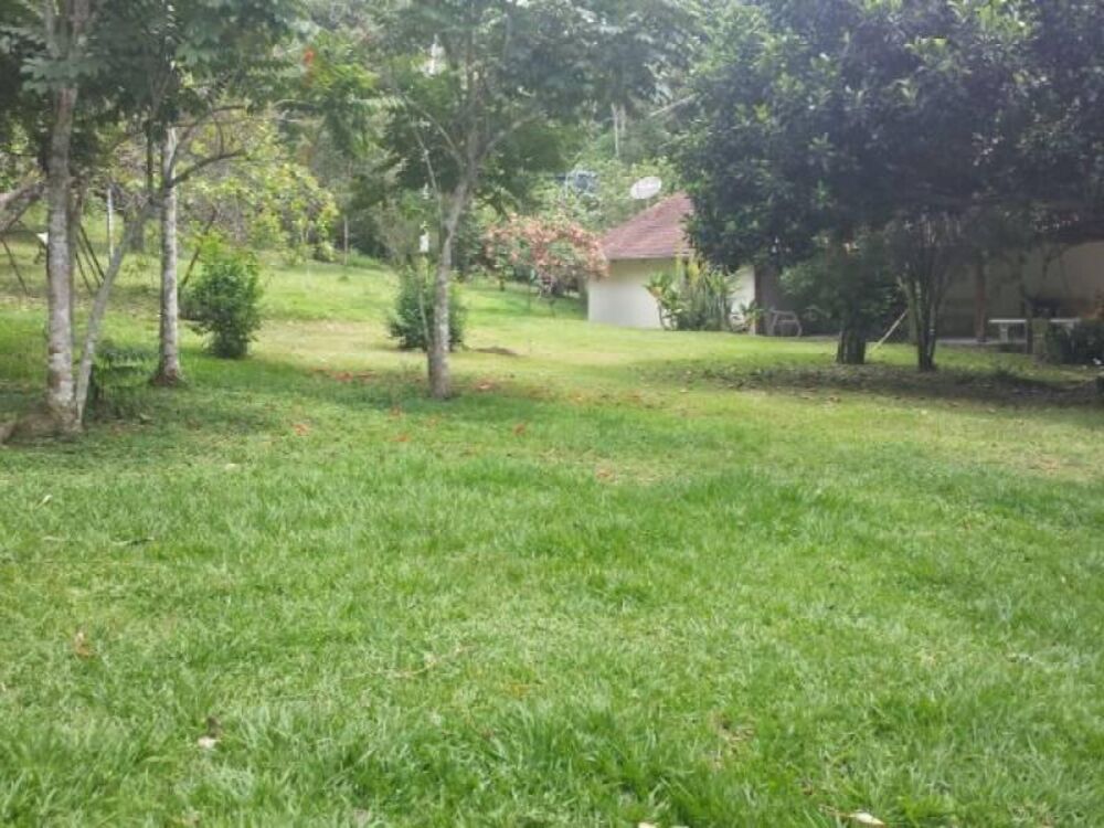 Terreno à venda com 3 quartos, 11000m² - Foto 2