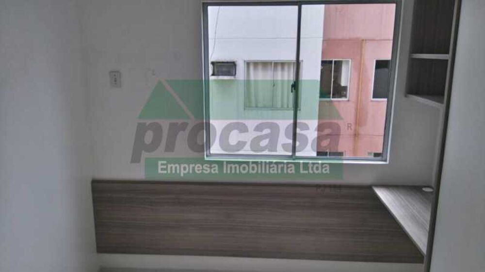 Apartamento à venda com 2 quartos, 42m² - Foto 4