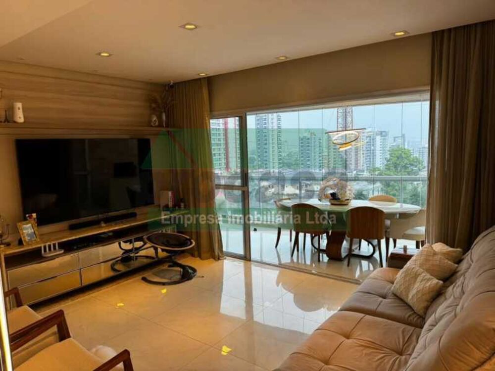 Apartamento para alugar com 2 quartos, 115m² - Foto 2