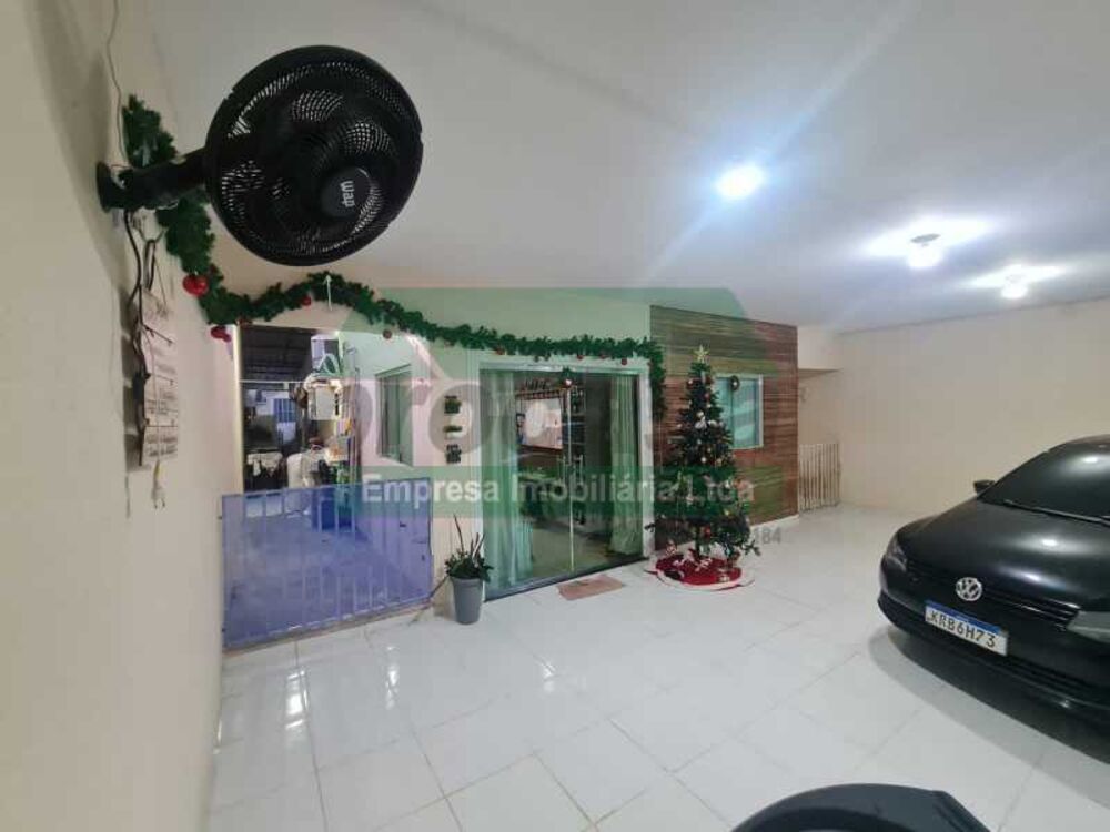 Casa, 5 quartos, 200 m² - Foto 1