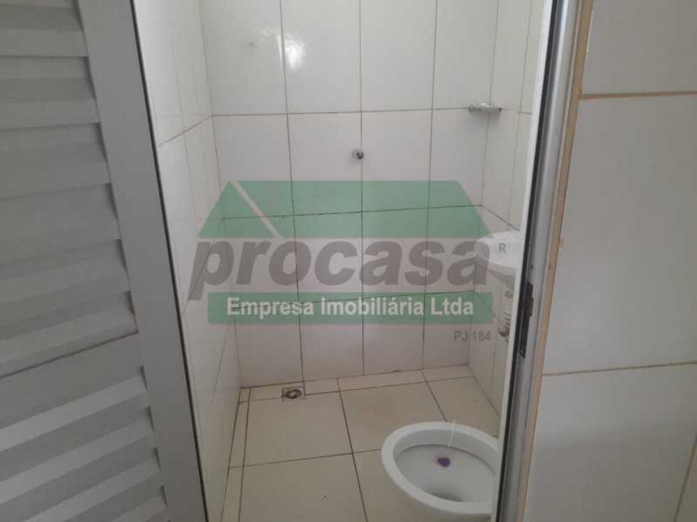 Apartamento para alugar com 2 quartos, 40m² - Foto 4