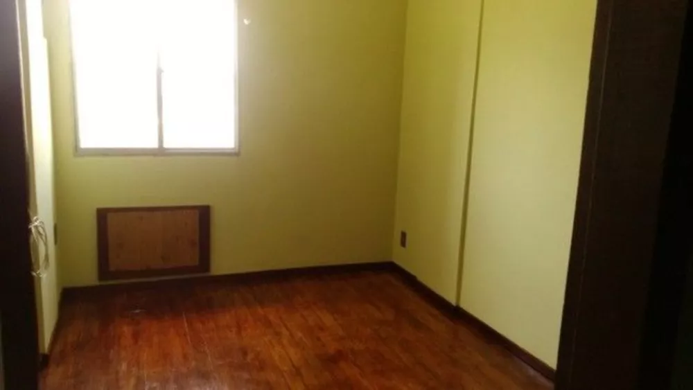 Apartamento à venda com 3 quartos, 94m² - Foto 3