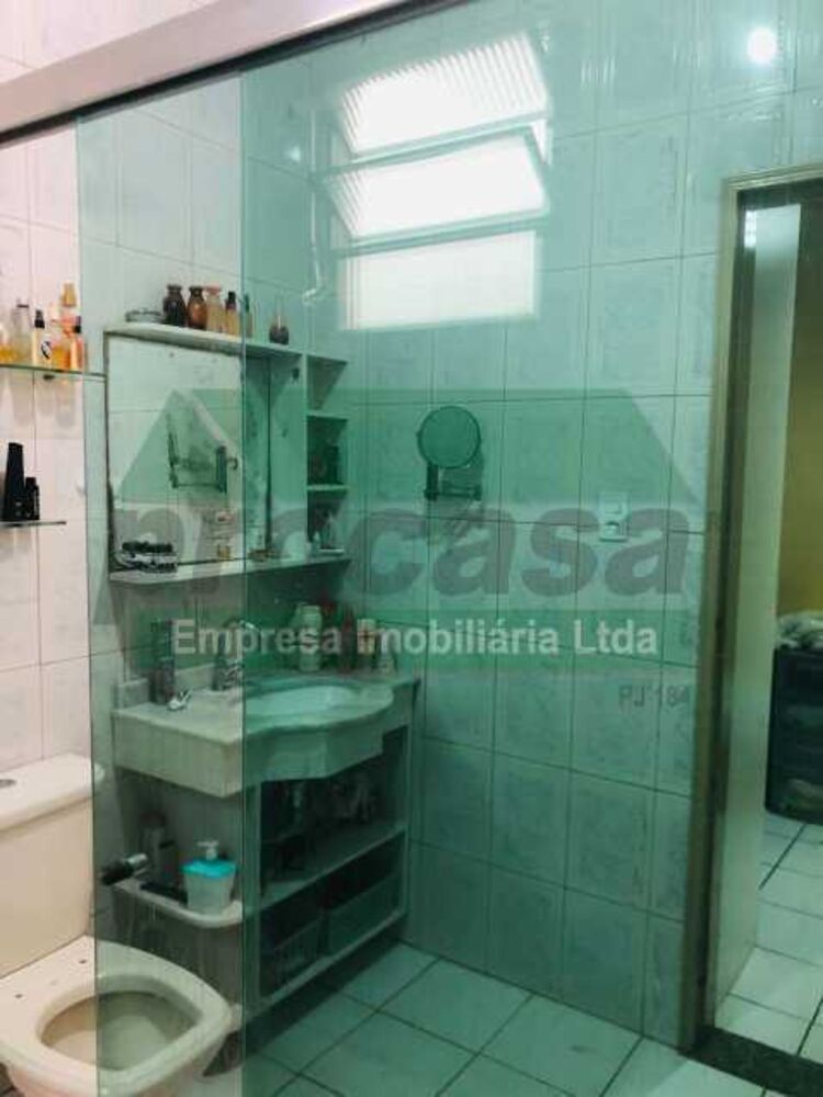 Casa, 3 quartos, 220 m² - Foto 1