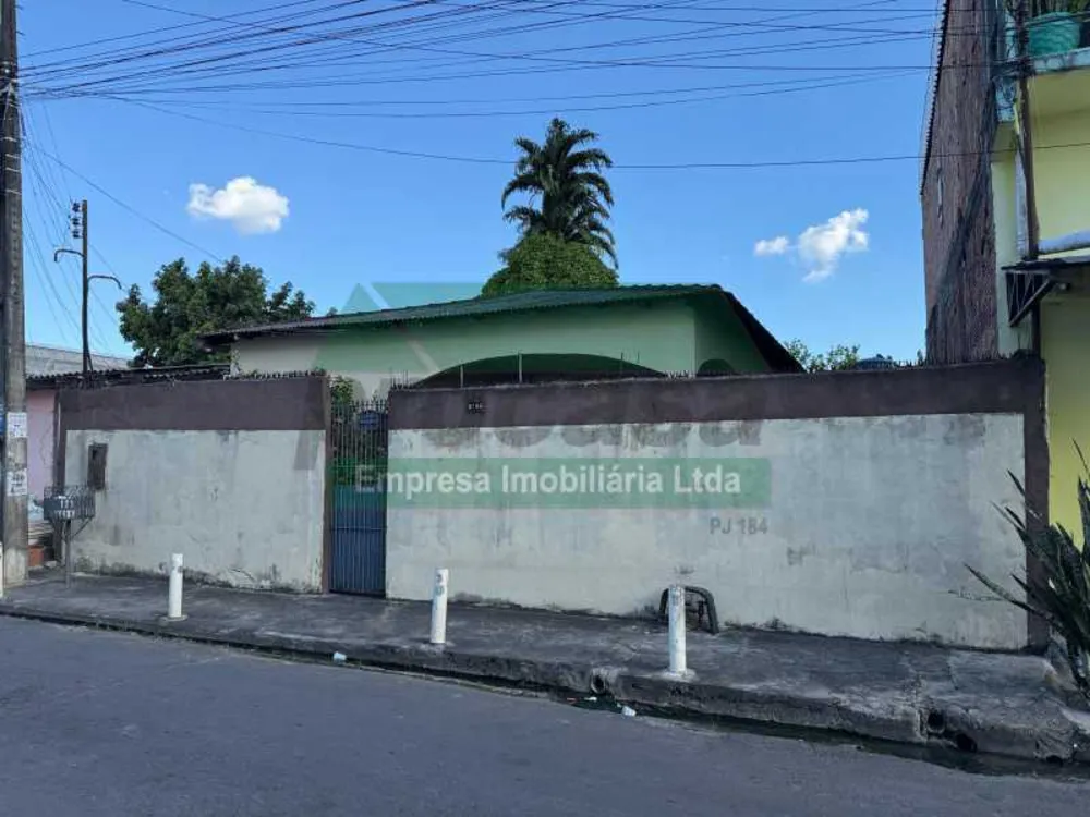 Casa, 3 quartos, 235 m² - Foto 1