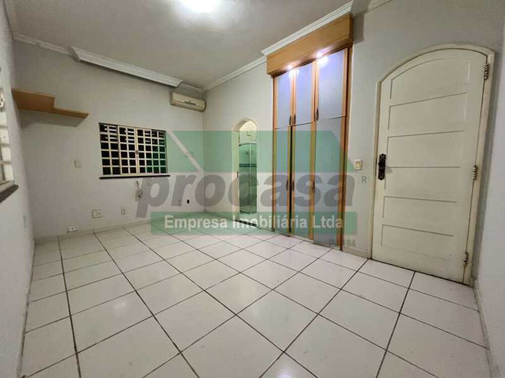 Casa à venda com 4 quartos, 612m² - Foto 6