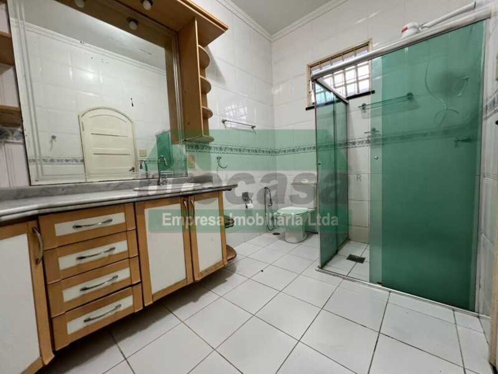 Casa à venda com 4 quartos, 612m² - Foto 11