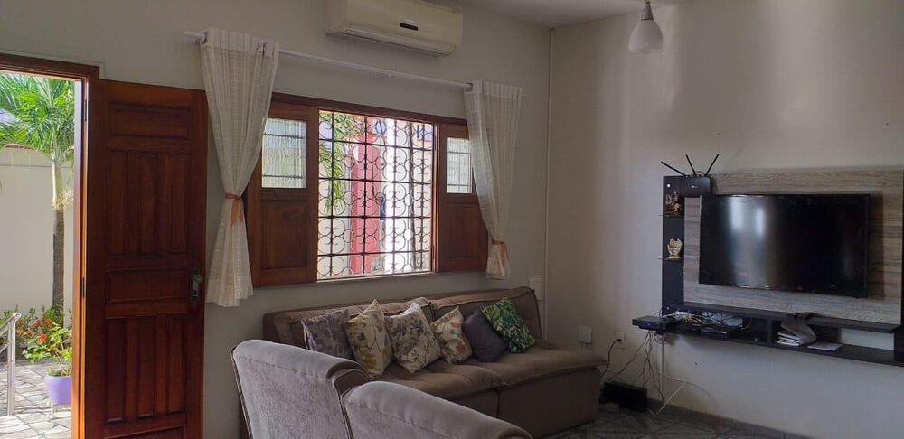 Casa, 3 quartos, 214 m² - Foto 1