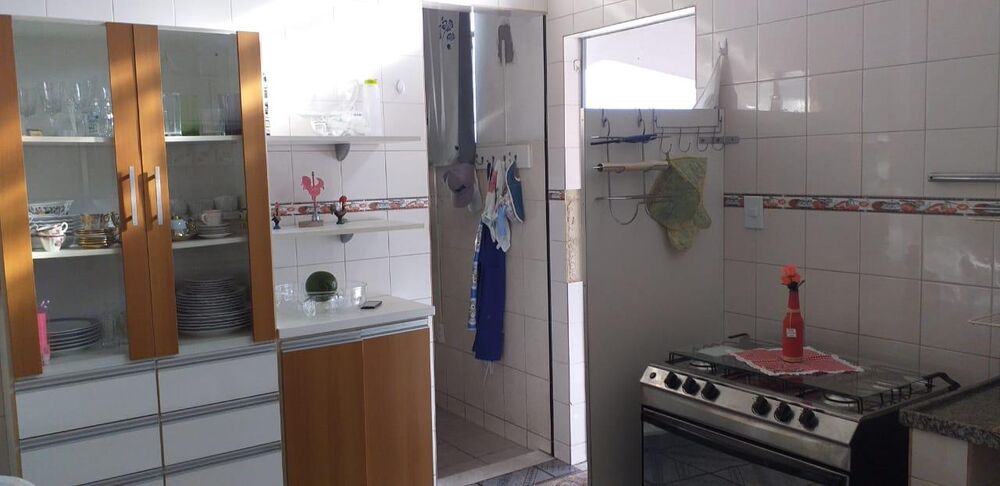 Casa, 3 quartos, 214 m² - Foto 3