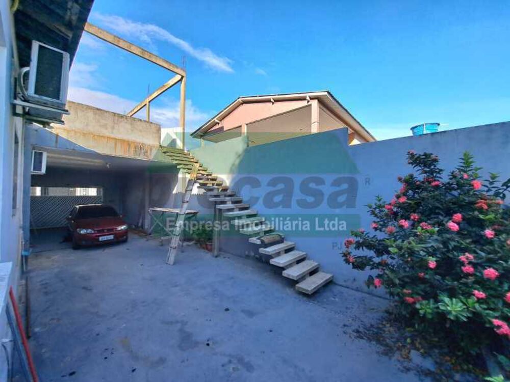 Casa à venda com 3 quartos, 450m² - Foto 21