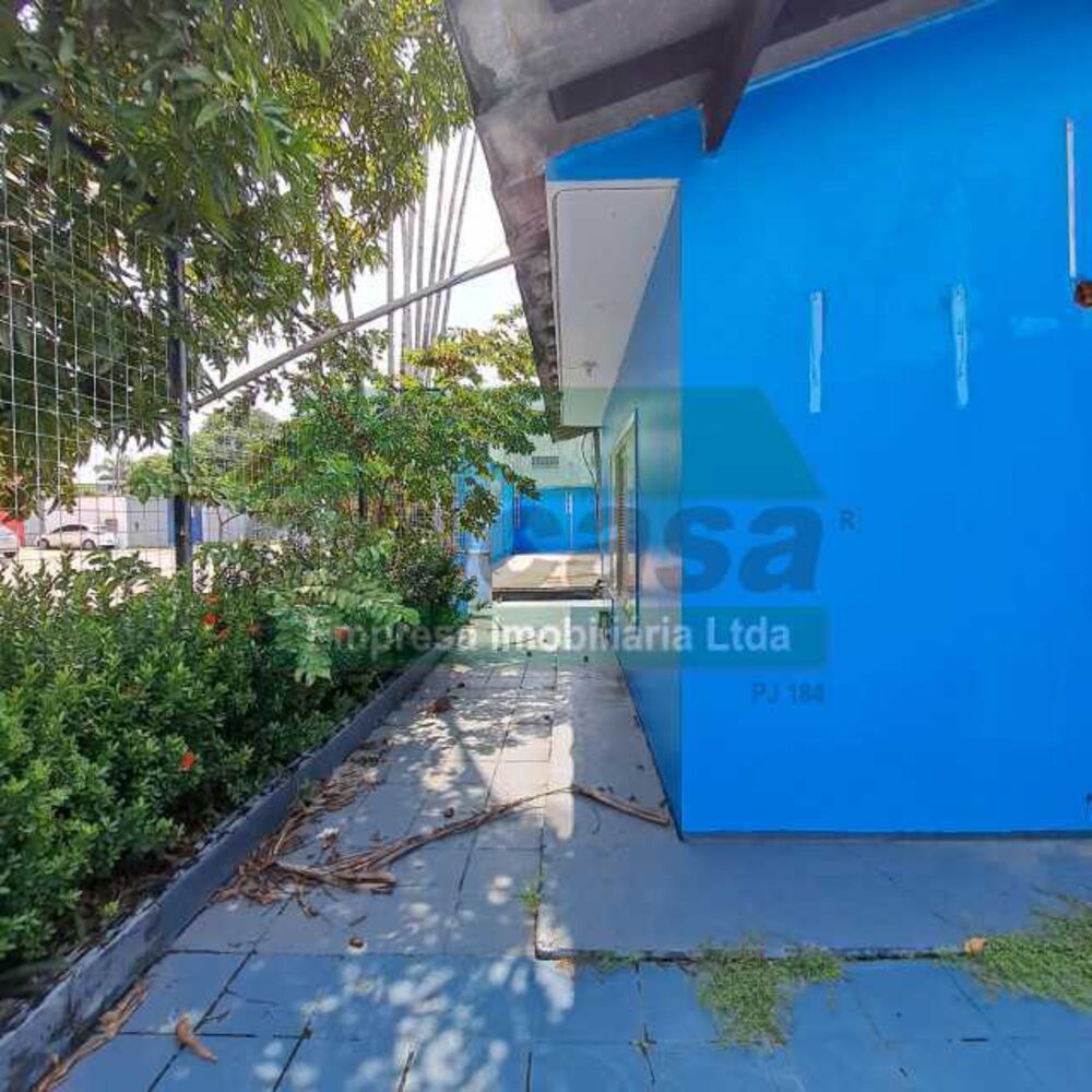 Casa Comercial para alugar com 8 quartos, 400m² - Foto 15