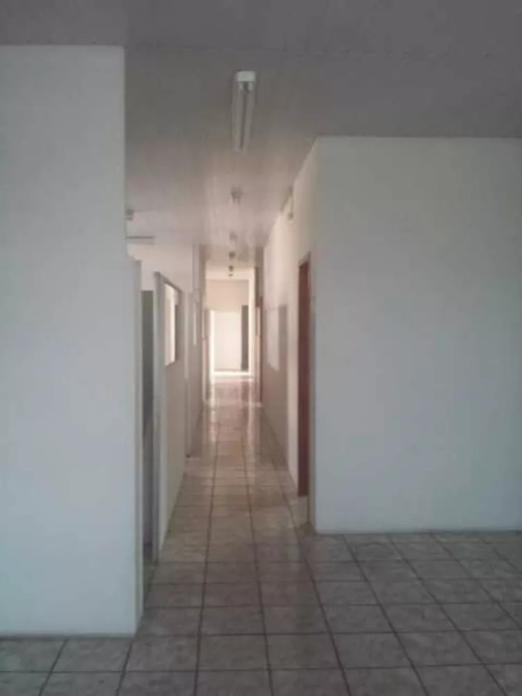 Prédio Inteiro para alugar, 1200m² - Foto 4