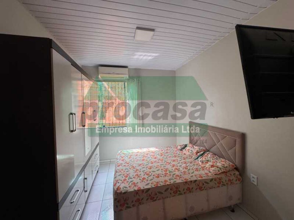 Casa, 4 quartos, 240 m² - Foto 13