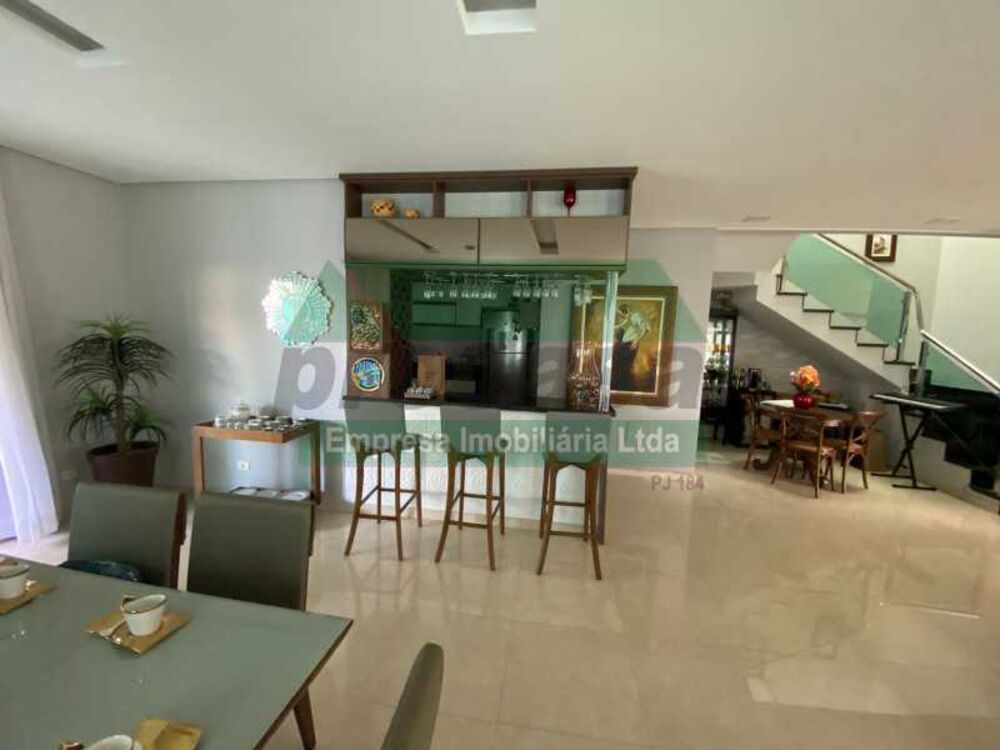 Casa de Condomínio, 4 quartos - Foto 1