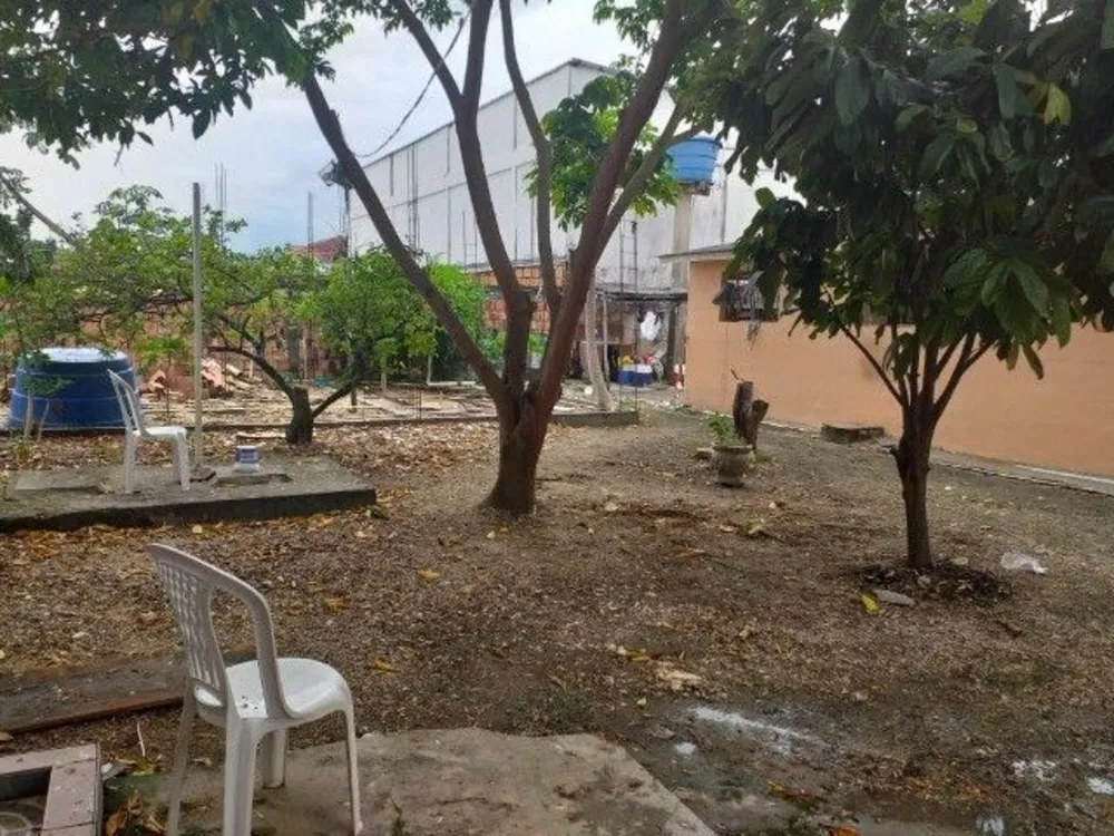 Casa, 5 quartos, 300 m² - Foto 9
