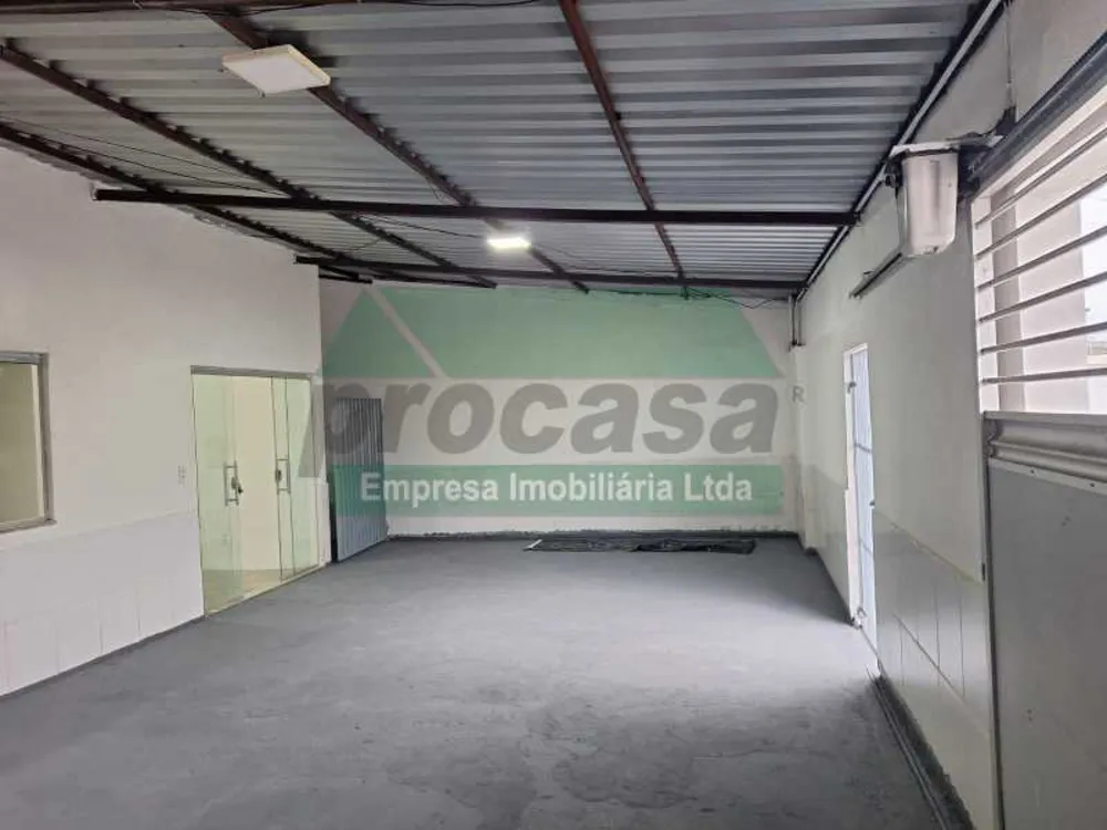 Casa, 3 quartos, 250 m² - Foto 11