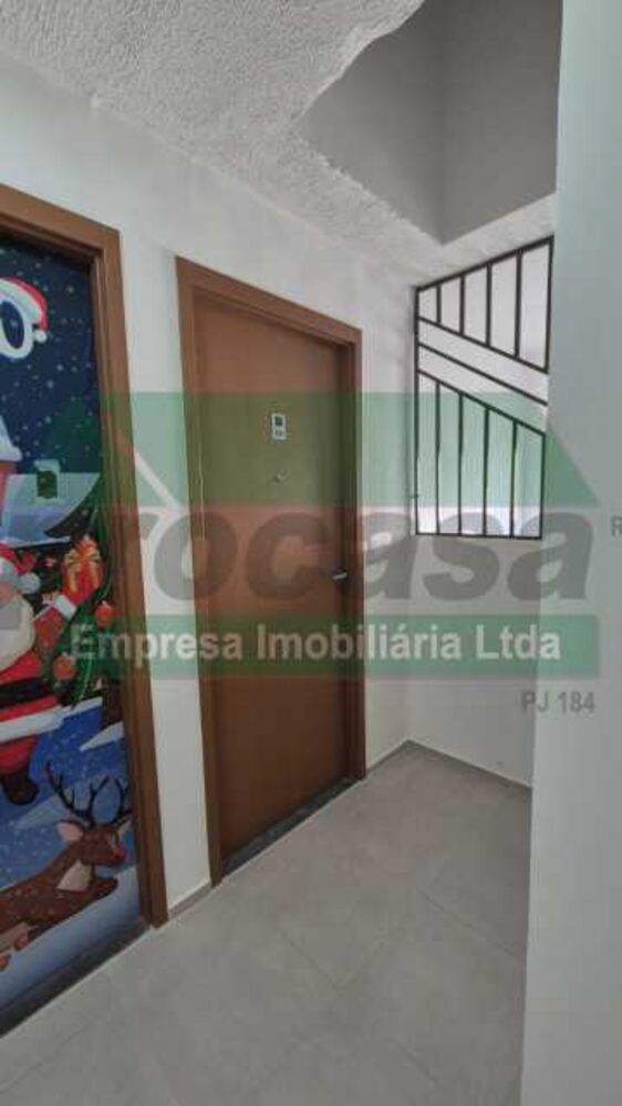 Apartamento à venda com 2 quartos, 43m² - Foto 3