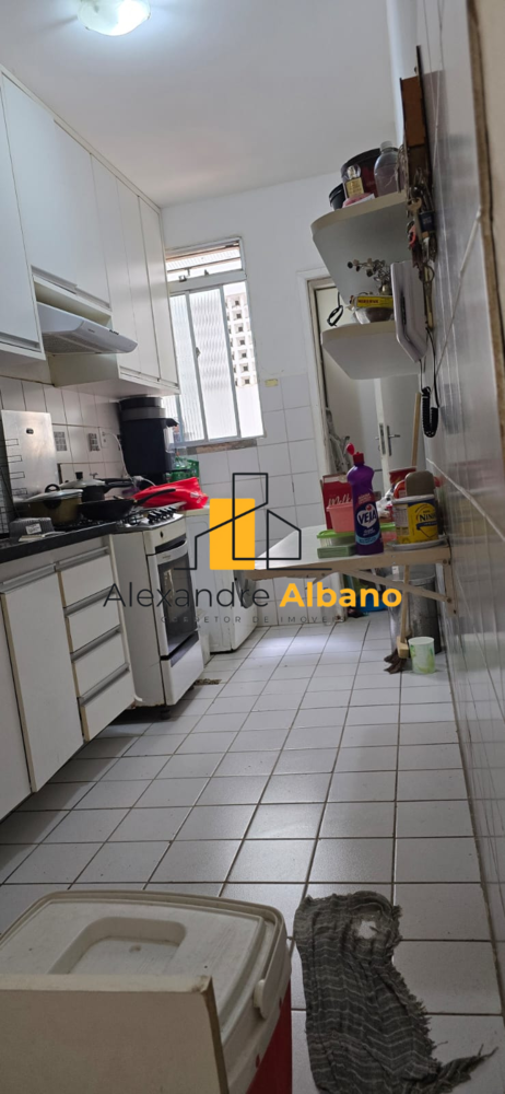 Apartamento à venda com 2 quartos, 61m² - Foto 9