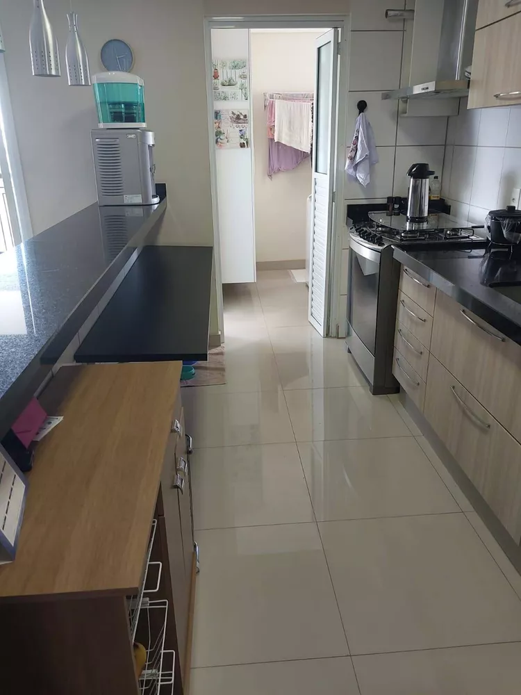 Apartamento à venda com 3 quartos, 131m² - Foto 6